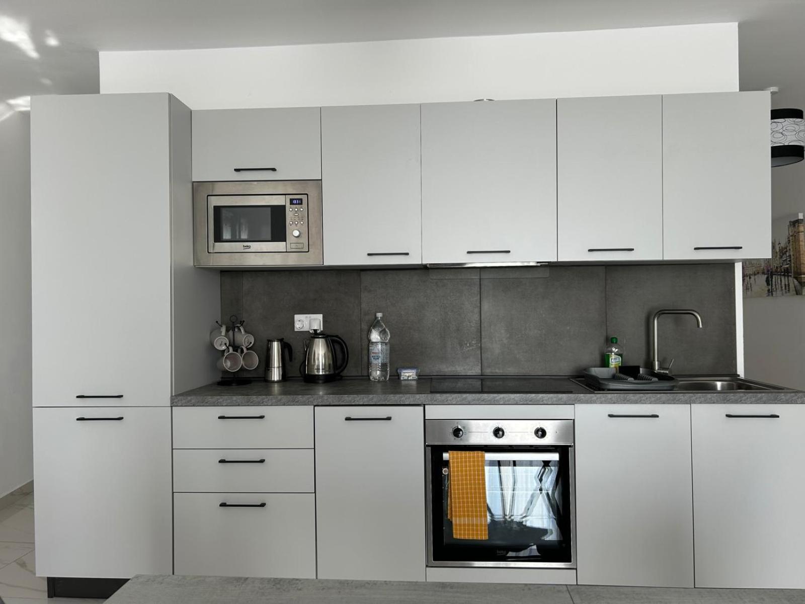 Exceptional 3-Bedroom Apartment, Sliema - Tigne Point! Eksteriør bilde