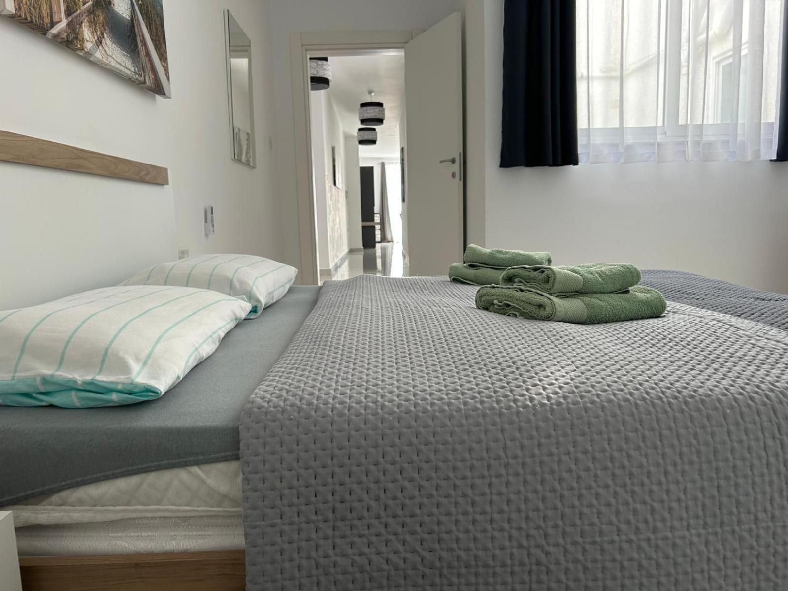 Exceptional 3-Bedroom Apartment, Sliema - Tigne Point! Eksteriør bilde