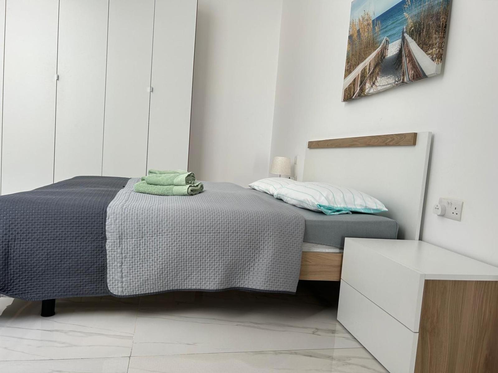 Exceptional 3-Bedroom Apartment, Sliema - Tigne Point! Eksteriør bilde